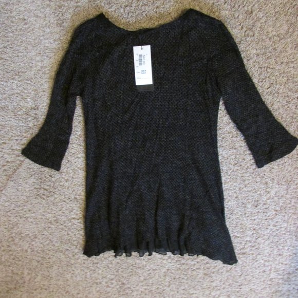 NWT Creation Medium Black Gray Chiffon Ruffle Bottom Longer Tunic Top - Picture 3 of 3